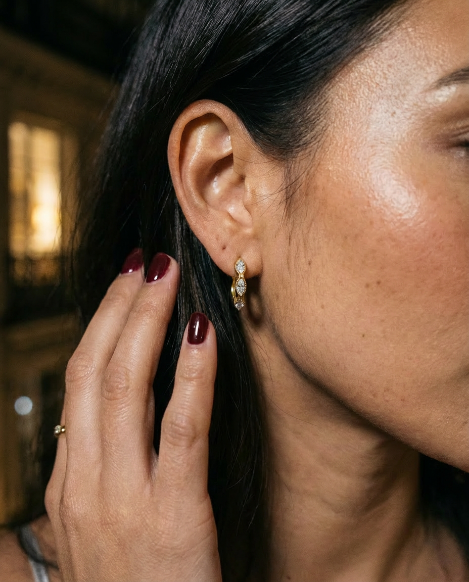 Marquise Wave Huggies