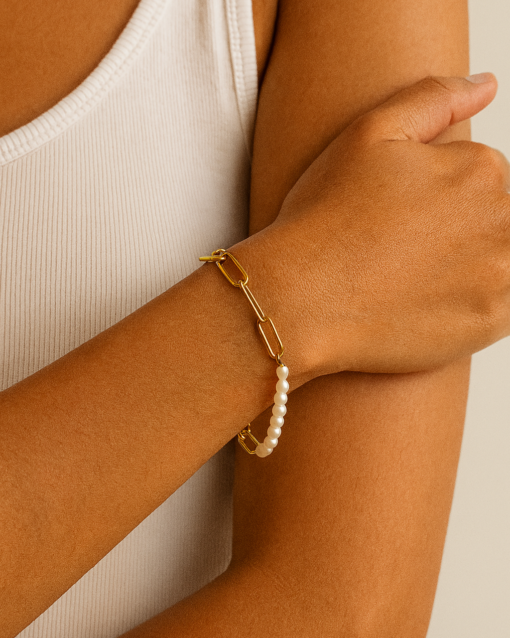 Alicia-Armband aus Büroklammern