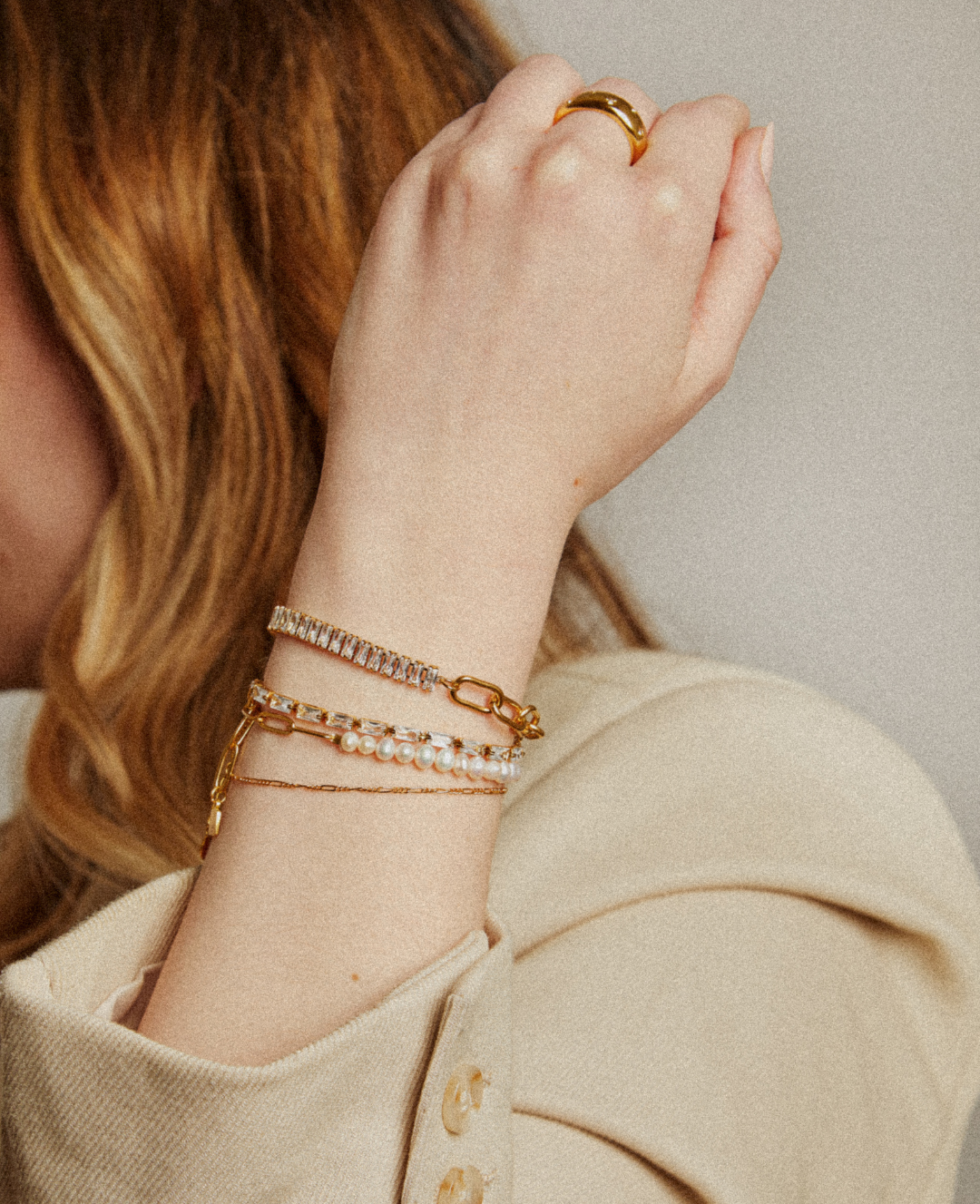 Alicia-Armband aus Büroklammern