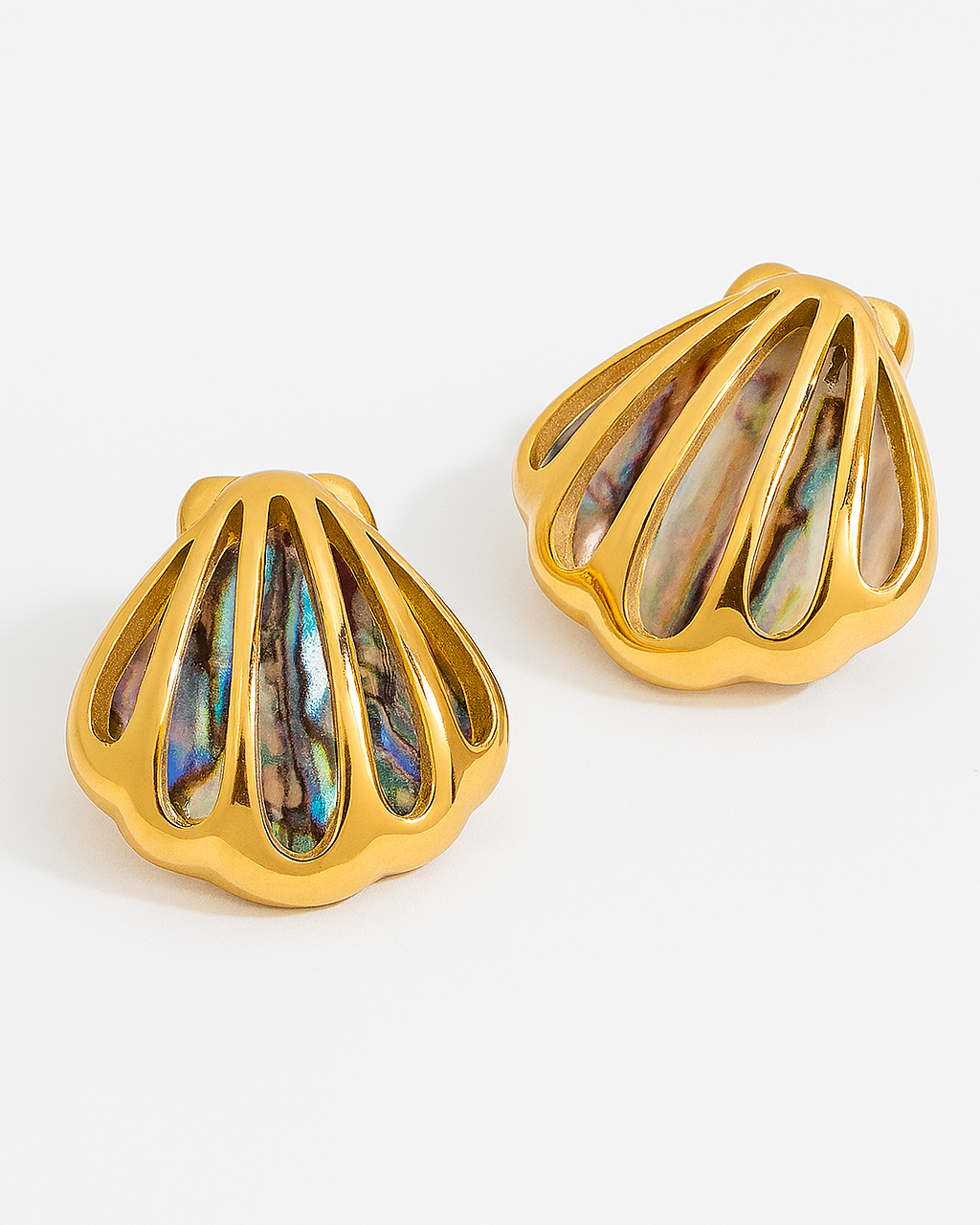 Ohrringe mit Muschelmuster