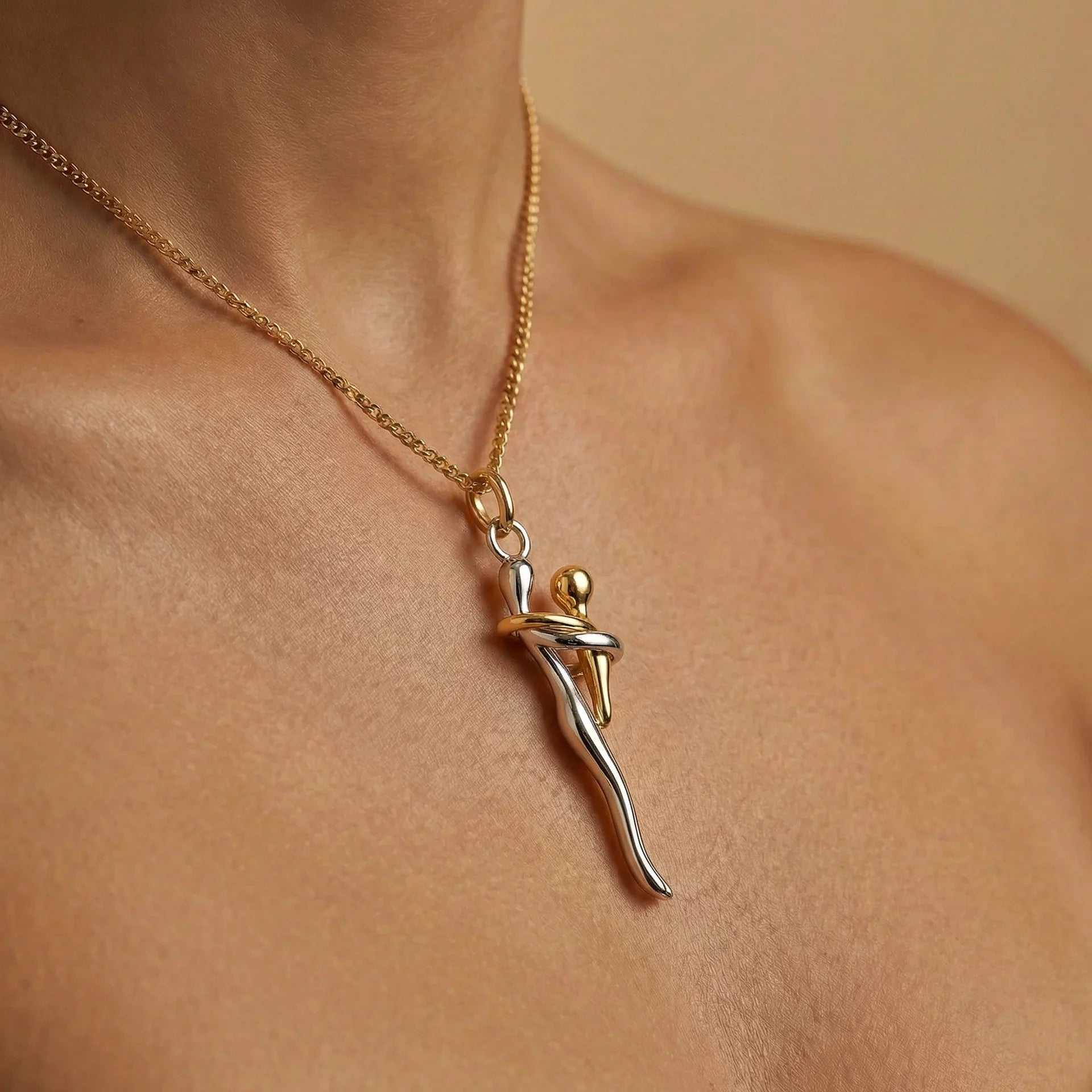 Halskette Ewige Umarmung