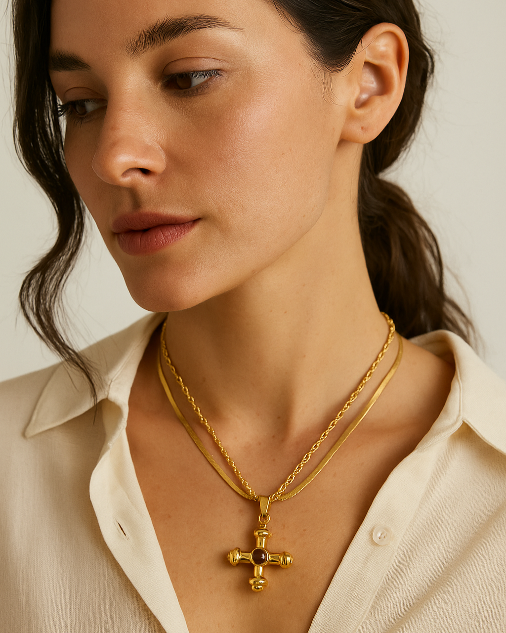 Inis Necklace