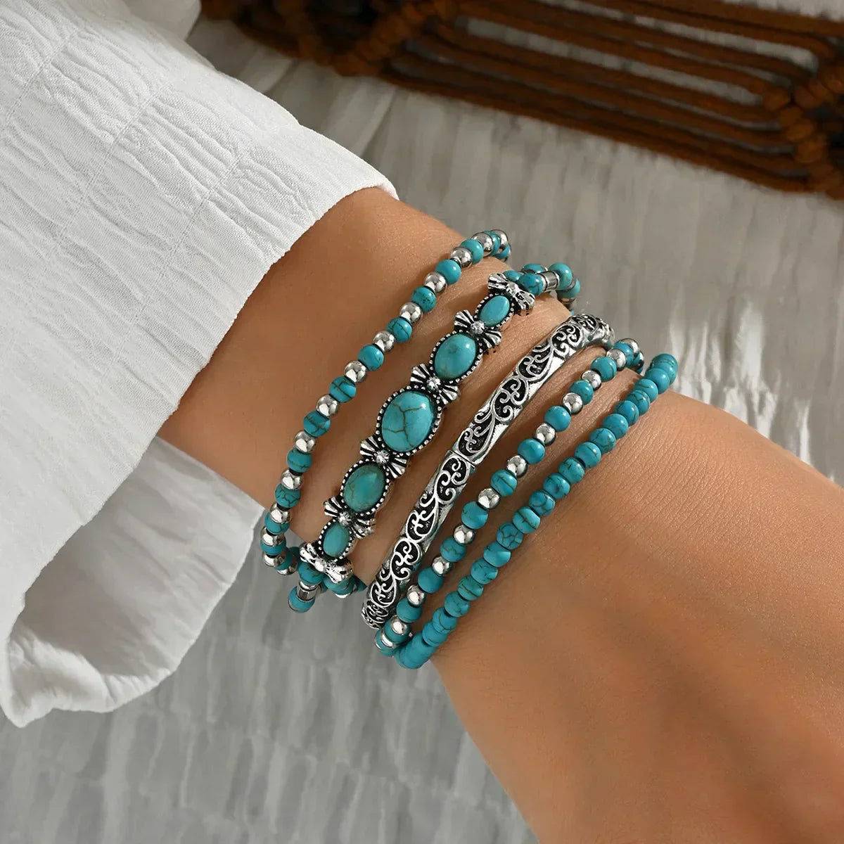 Fynmade™ – Elegantes Türkis-Armband mit mehreren Reihen