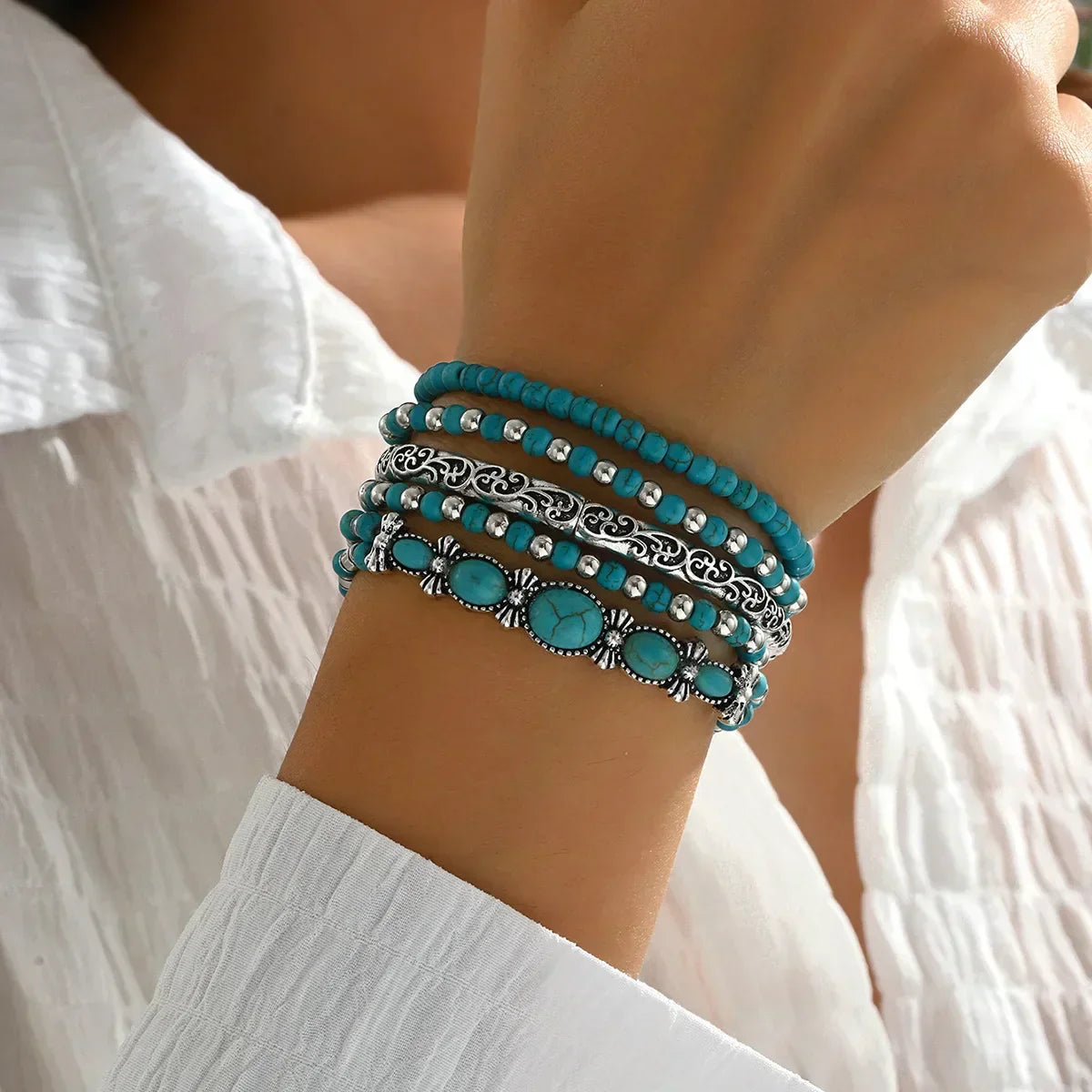 Fynmade™ – Elegantes Türkis-Armband mit mehreren Reihen