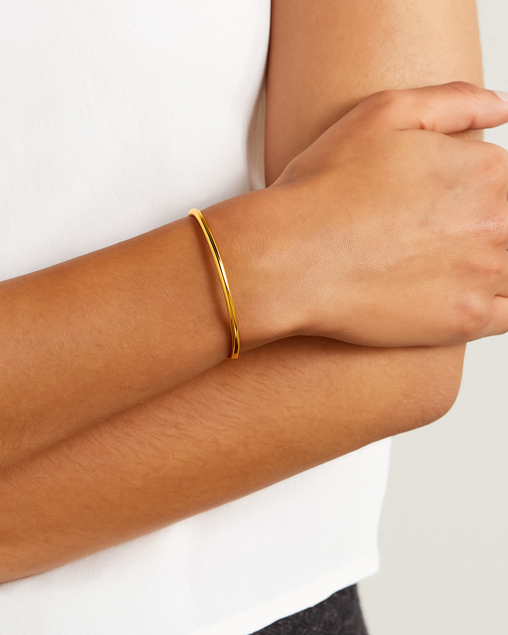 Solène Gold Bangle