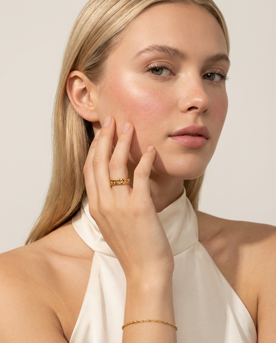 Aurélie Laurel Ring