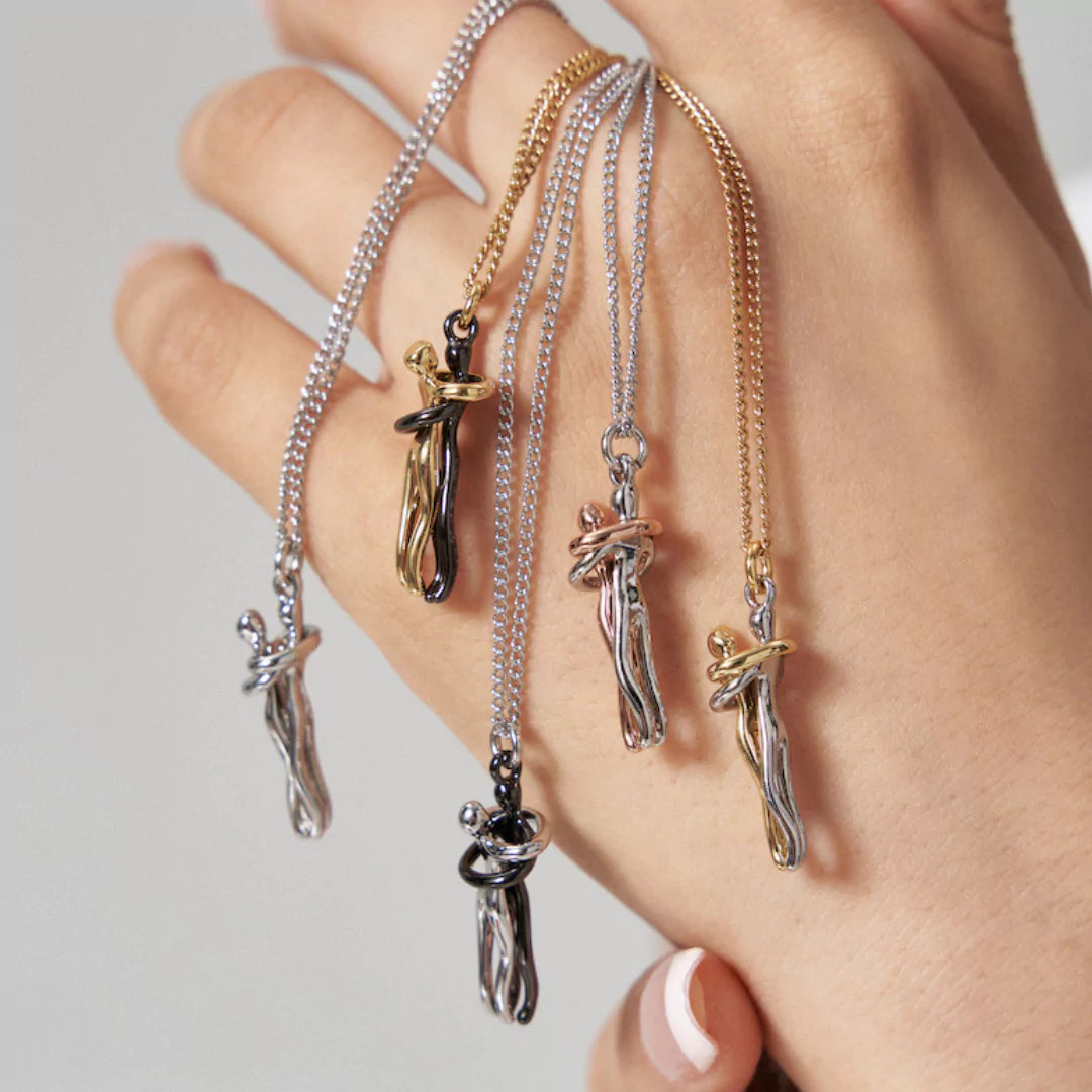 Halskette – Bedeutungsvolle Umarmung